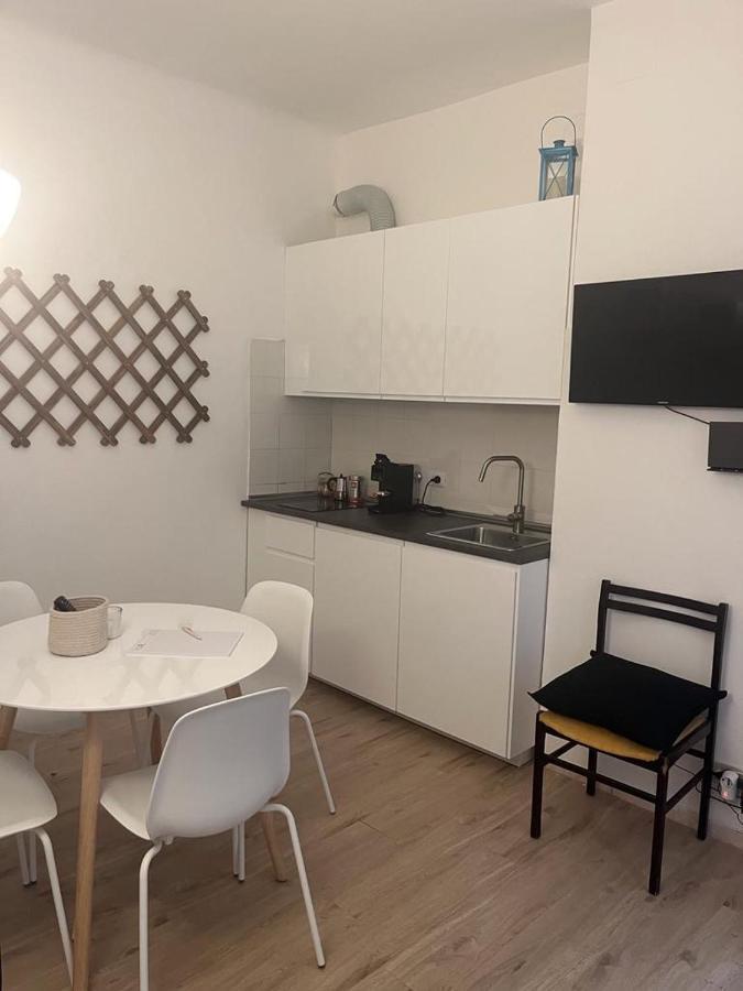 Dormitrieste City Life Apartment Esterno foto
